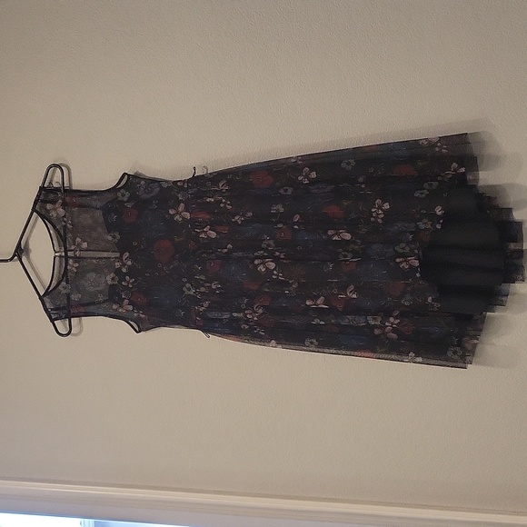 Disney Lauren Conrad Snow White floral Dress size 6 - Picture 3 of 8